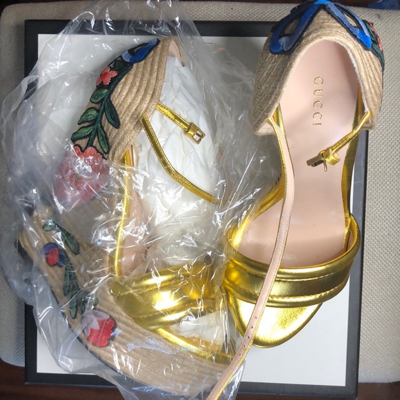 Gucci - Picture 1 of 2